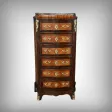 Chiffonnier en Marqueterie de Bois de Rose et Palissandre, style Louis XV – 2ème partie XIXe