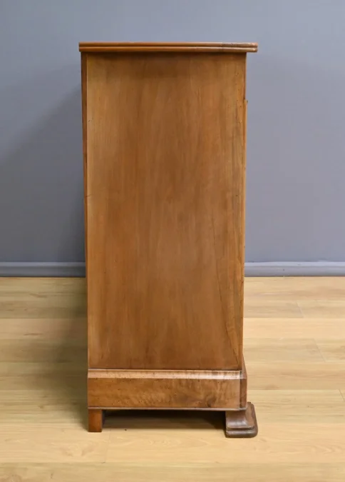 Buffet en Noyer massif, style Louis-Philippe – 1900