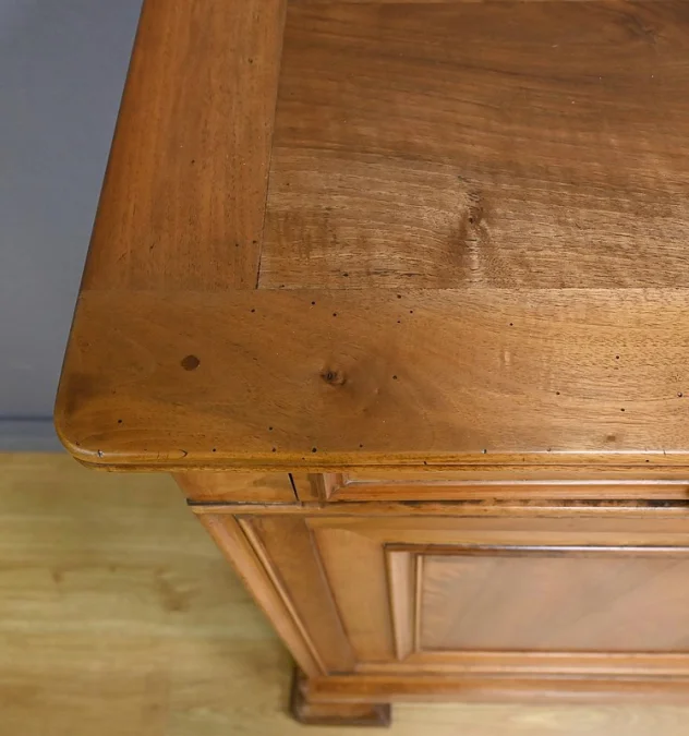 Buffet en Noyer massif, style Louis-Philippe – 1900