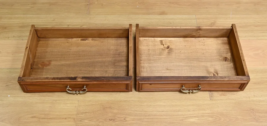 Buffet en Noyer massif, style Louis-Philippe – 1900
