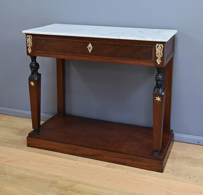 CONSOLETAFEL UIT DE PERIODE VAN HET FRANSE RIJK