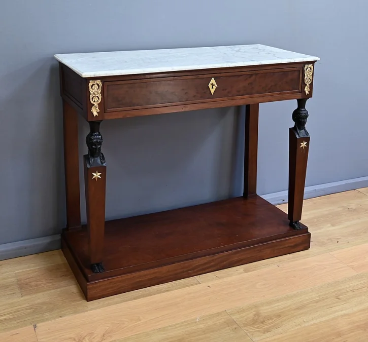 CONSOLETAFEL UIT DE PERIODE VAN HET FRANSE RIJK