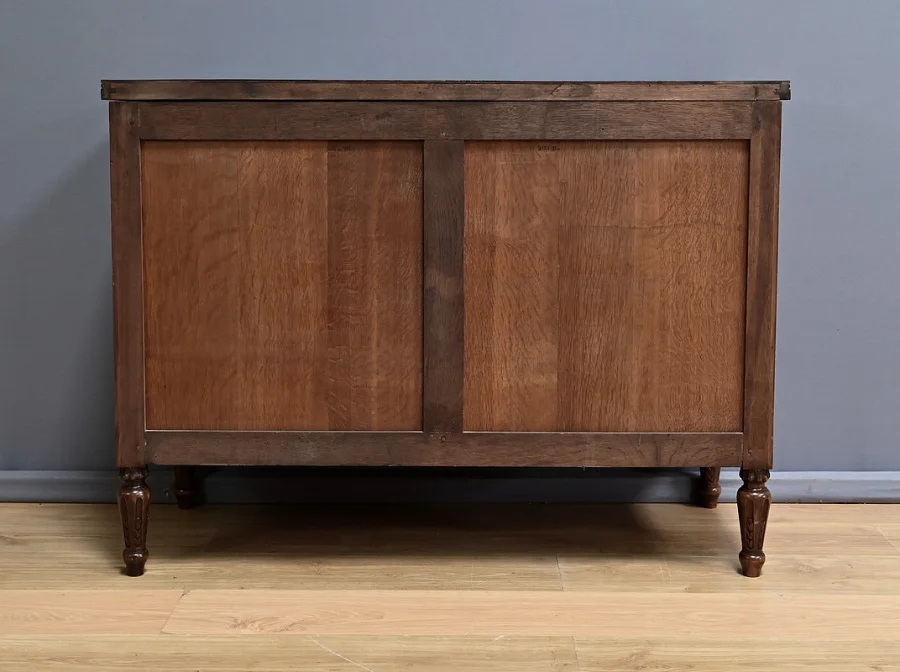 Комод в стиле Людовика XVI