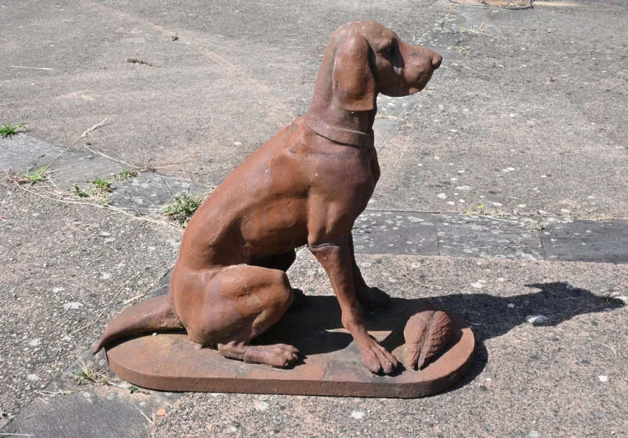 Chien en Fonte – XXe
