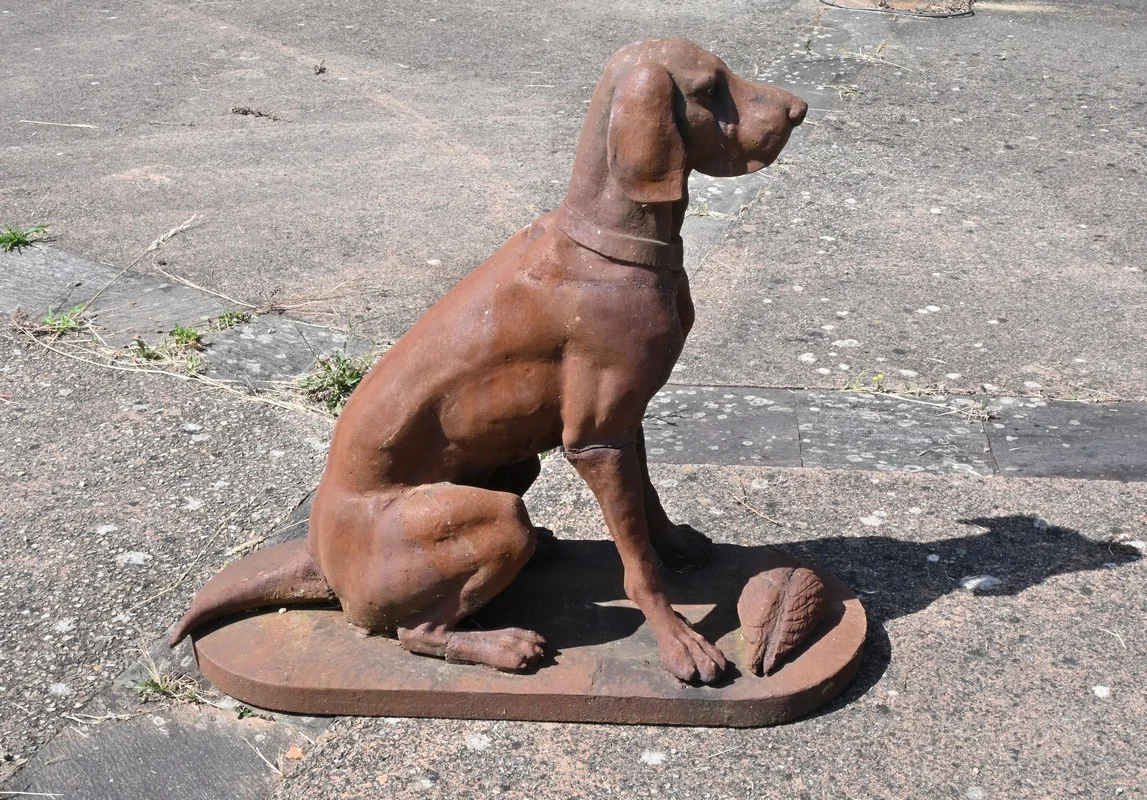 Chien en Fonte – XXe