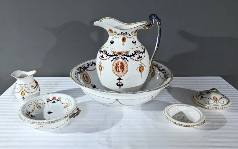 PORSELEINEN SET van SAMPSON HANCOCK & SONS