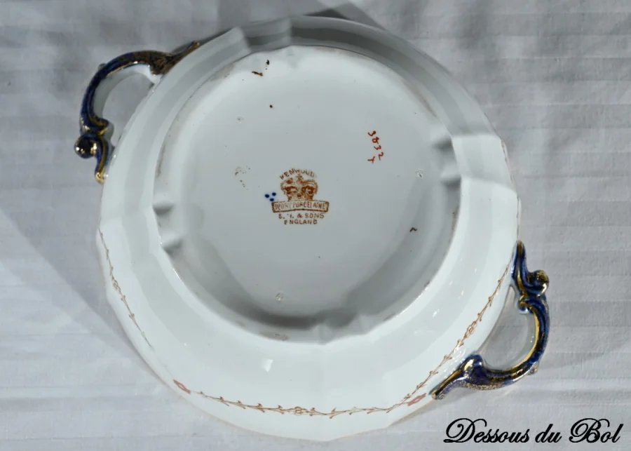 PORSELEINEN SET van SAMPSON HANCOCK & SONS