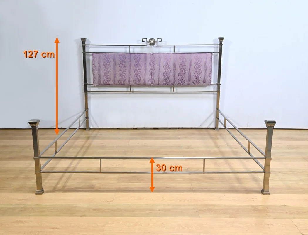 STAINLESS STEEL BED