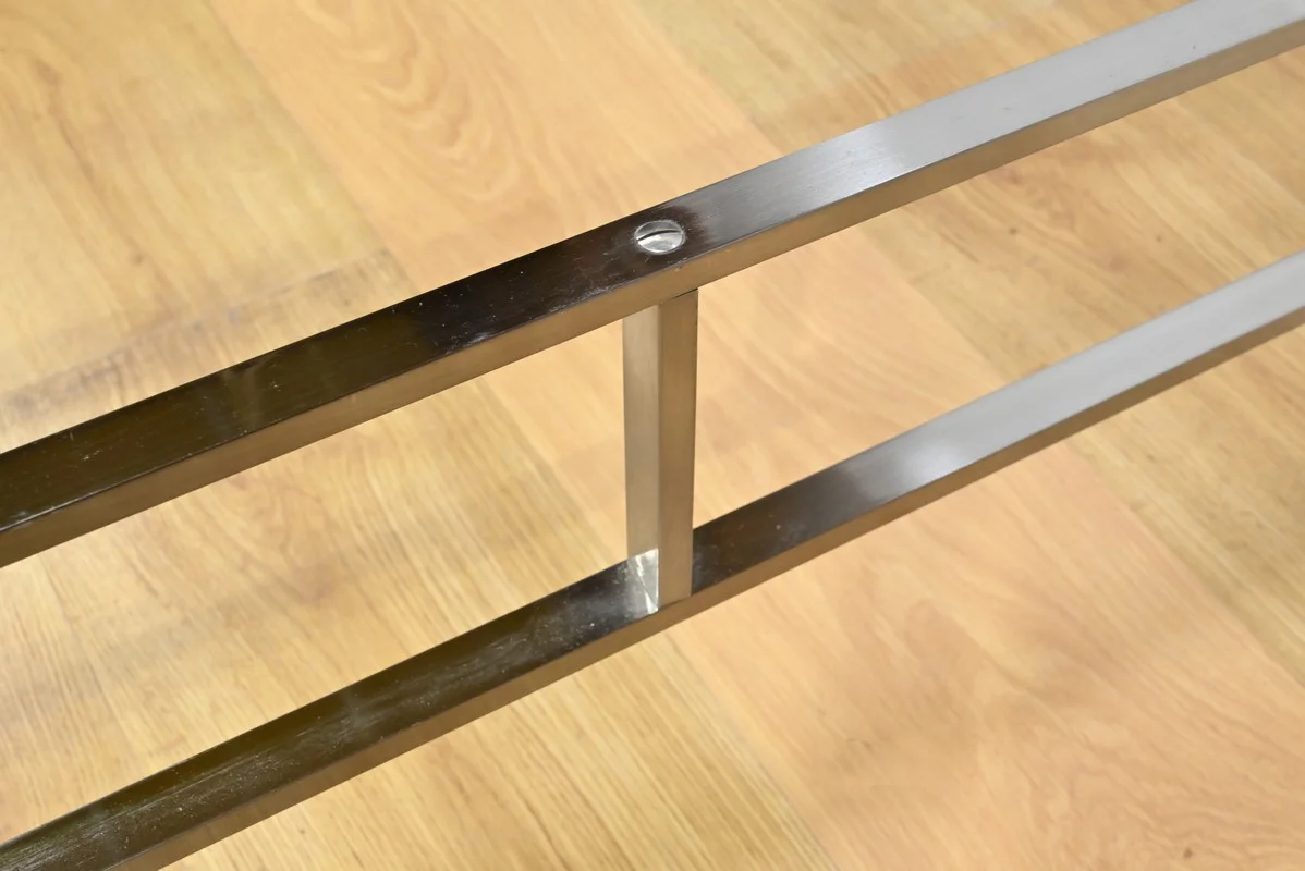 STAINLESS STEEL BED