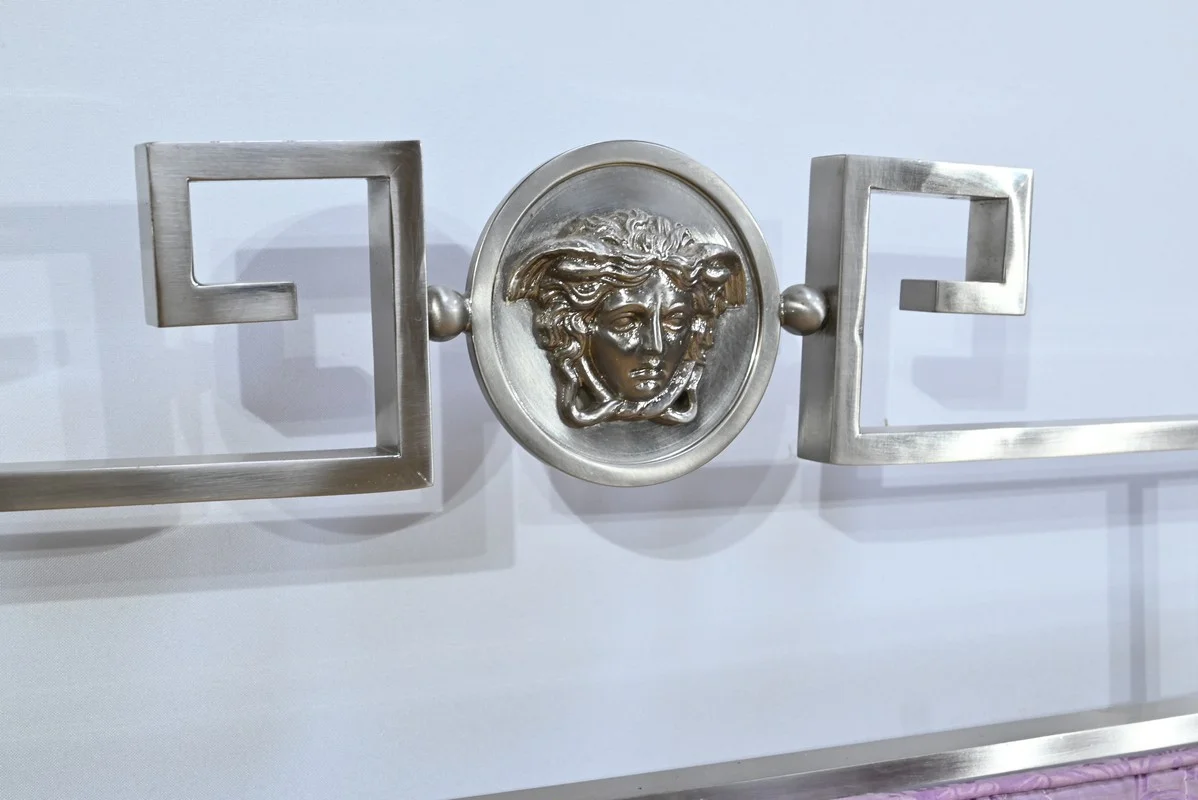 STAINLESS STEEL BED