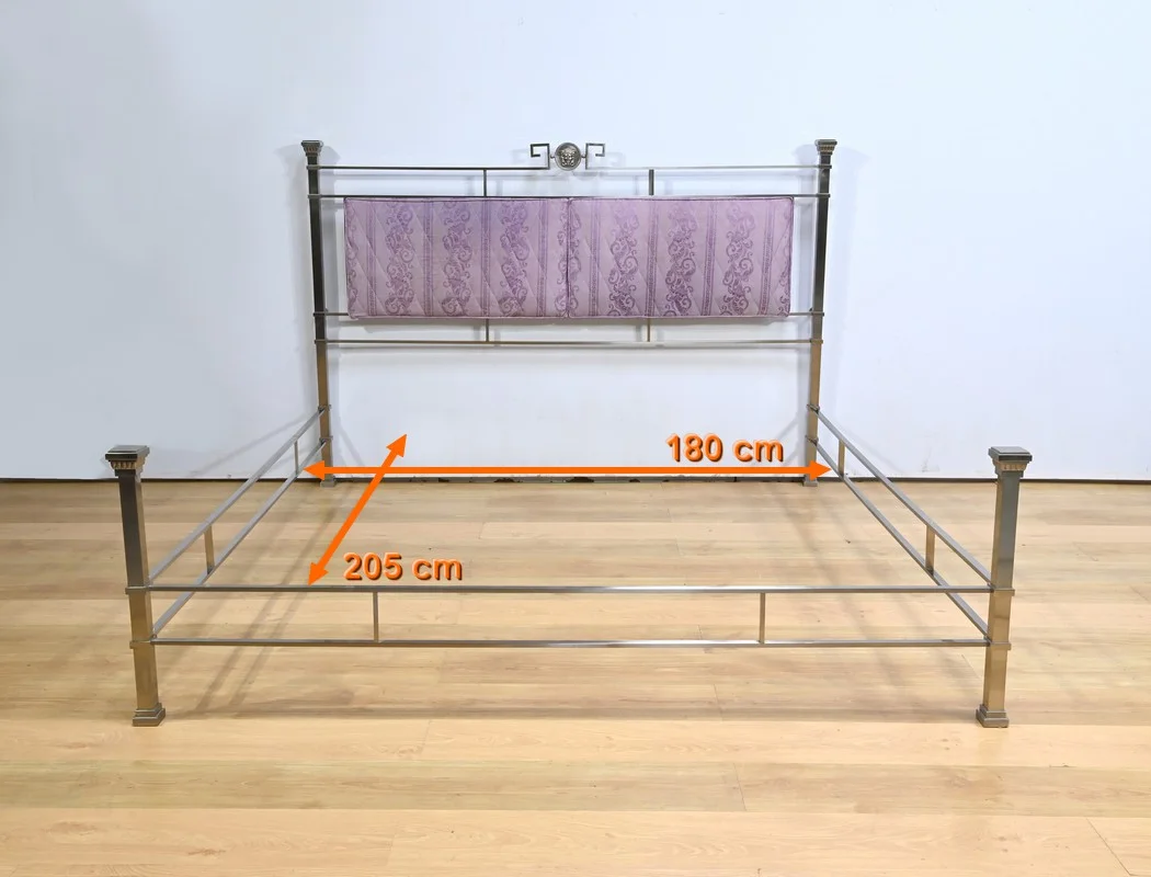 STAINLESS STEEL BED