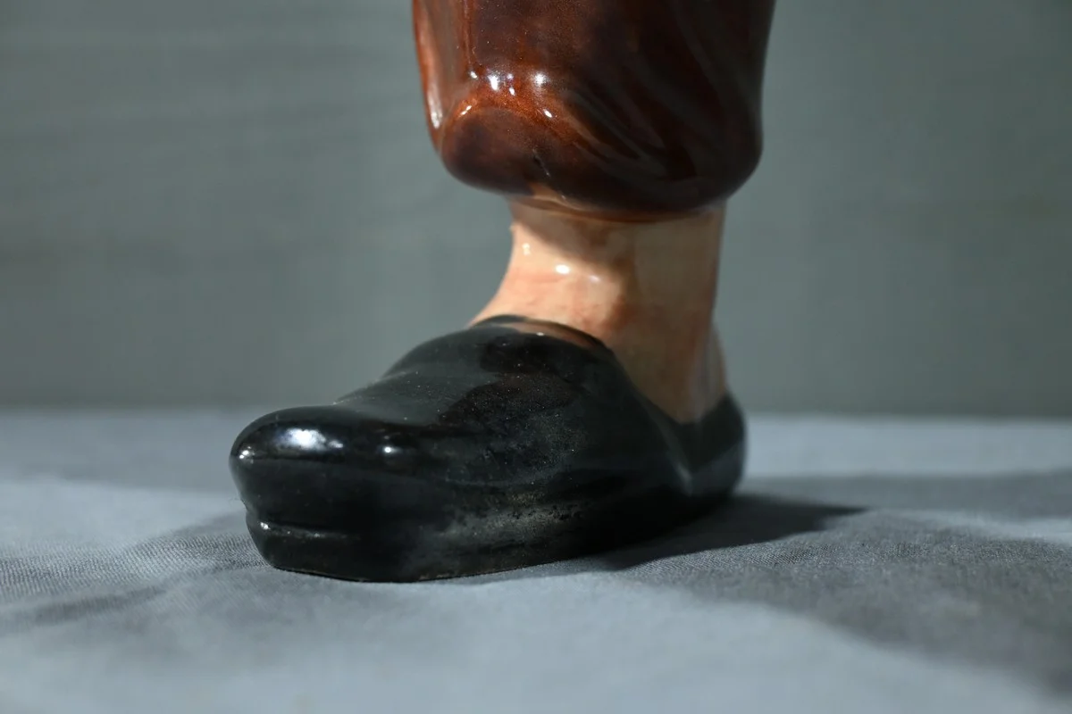 Gnome en Faïence Polychrome - Milieu XXe
