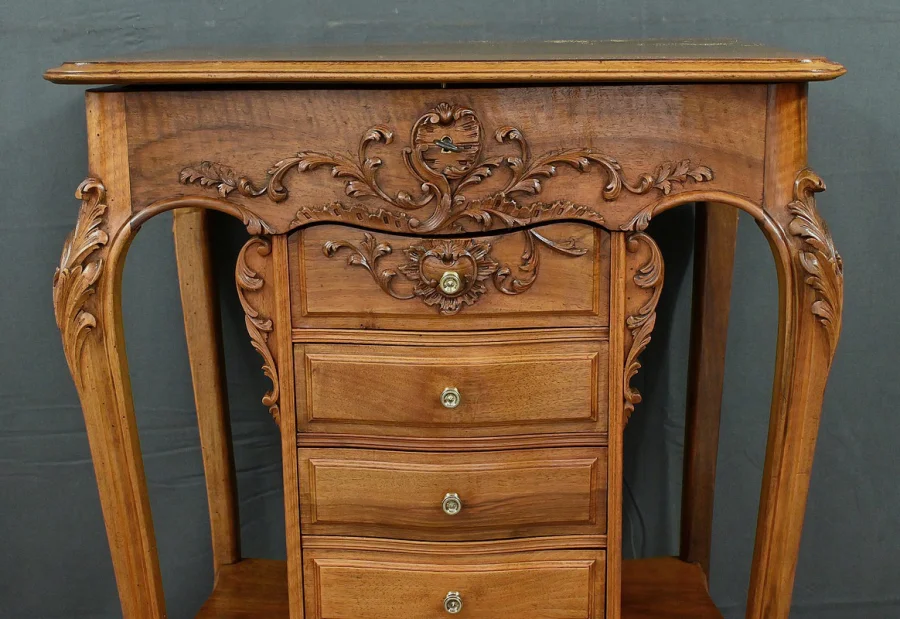 WERKTAFEL IN LOUIS XV-STIJL