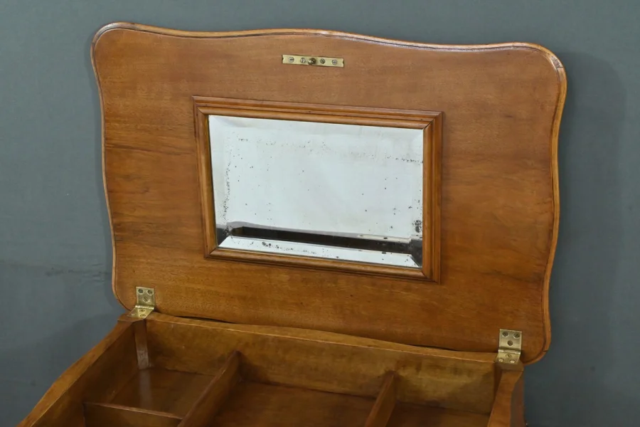 WERKTAFEL IN LOUIS XV-STIJL