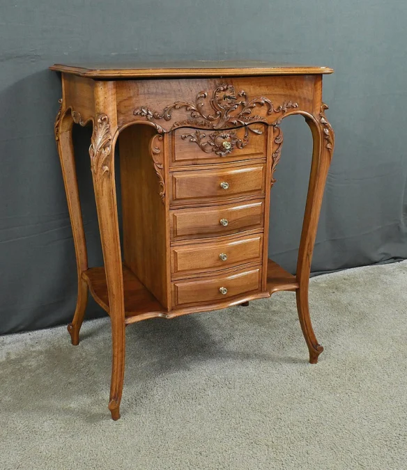 WERKTAFEL IN LOUIS XV-STIJL