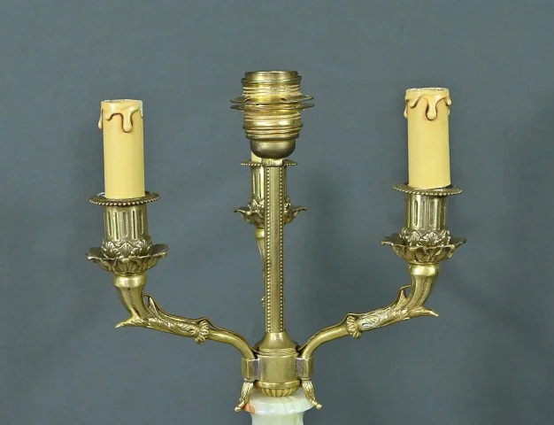 Importante Lampe en Onyx et Bronze, style Louis XVI – XXe