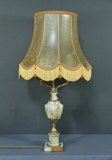 Importante Lampe en Onyx et Bronze, style Louis XVI – XXe