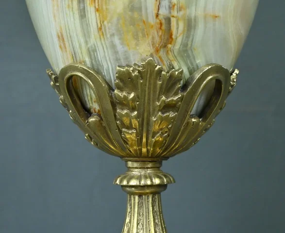 Importante Lampe en Onyx et Bronze, style Louis XVI – XXe