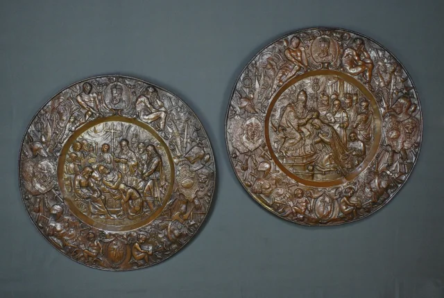 PAIR OF TRAYS