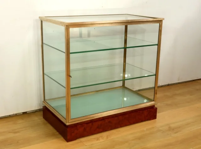 Vitrine de Présentation en Laiton et Orme - 1950