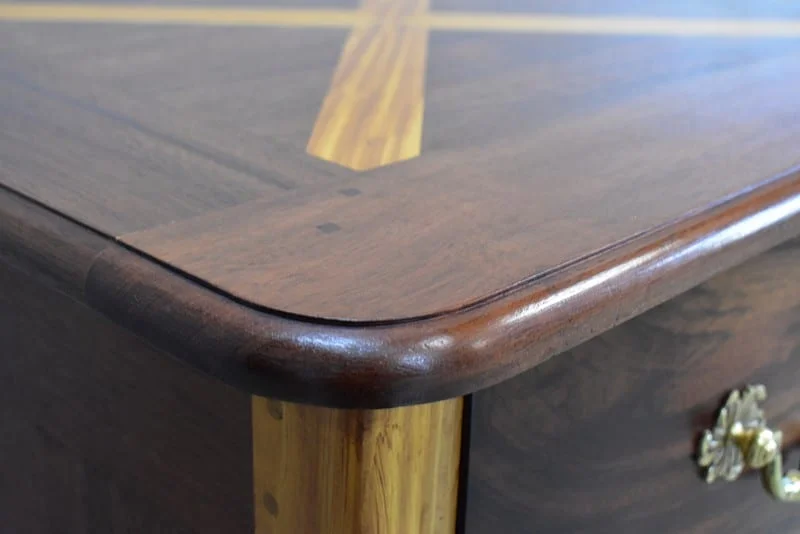 Commode arbalète Louis XIV – Reproduction