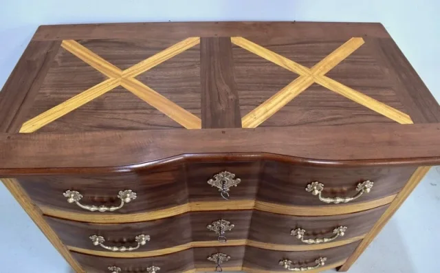 Commode arbalète Louis XIV – Reproduction