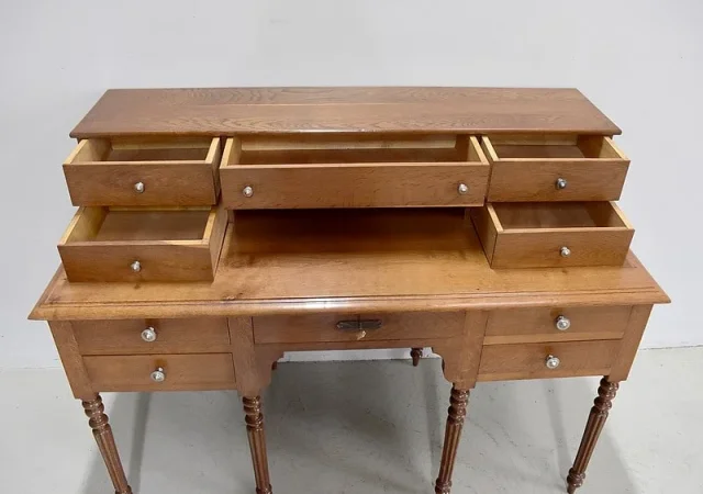 Bureau à gradin – XXe