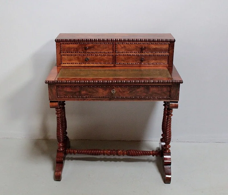Bureau Louis-Philippe à Gradin en Acajou XIXe