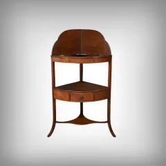 Petit Meuble de Toilette d’Angle en Acajou – Début XXe