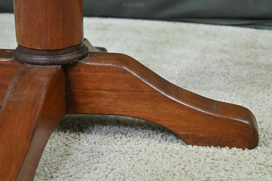 Table Guéridon en Acajou – Début XXe