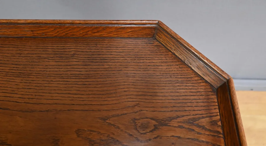 ART DECO PERIOD OCCASIONAL TABLE