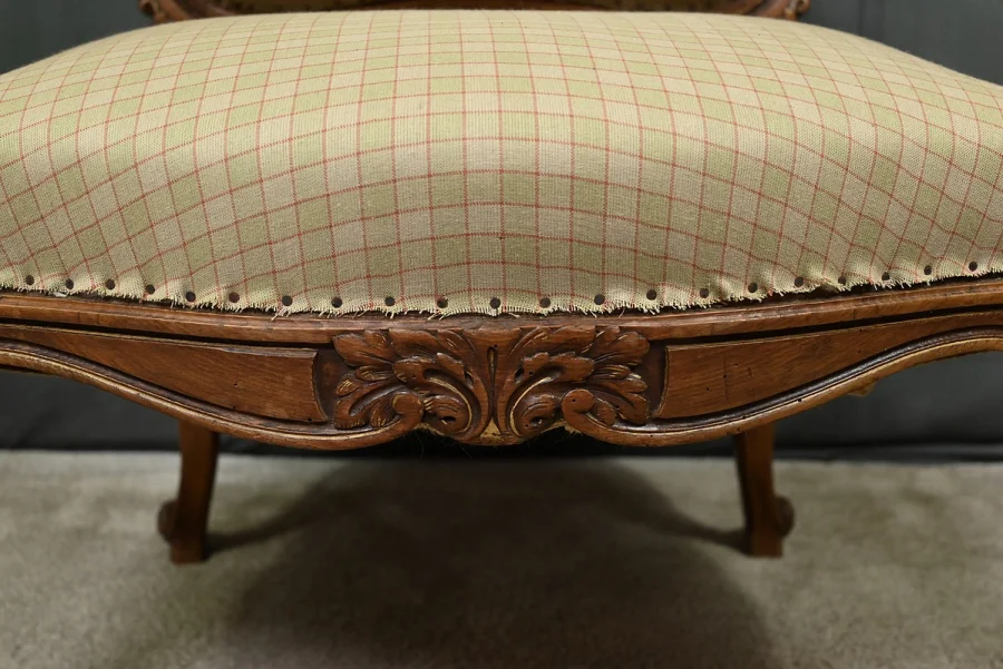 Fauteuil à la Reine en Hêtre, style Louis XV – Milieu XIXe