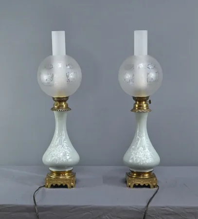 Paire de Lampes à Pétrole électrifiées en Céladon, époque Napoléon III – 2ème partie XIXe