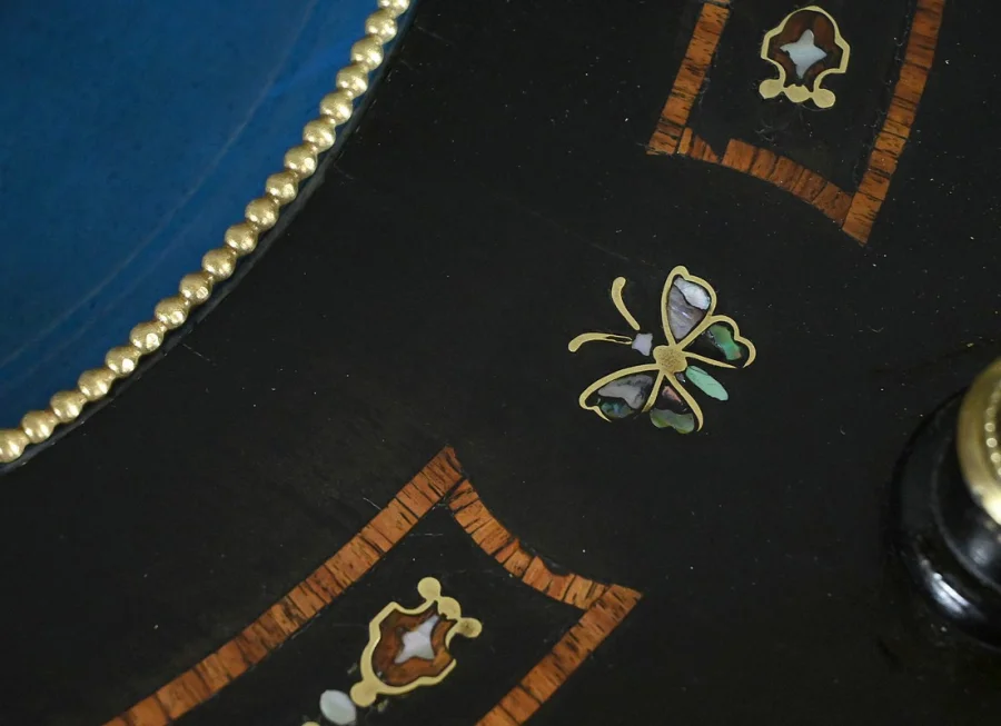 NAPOLEON III PERIOD THREE TIER STAND