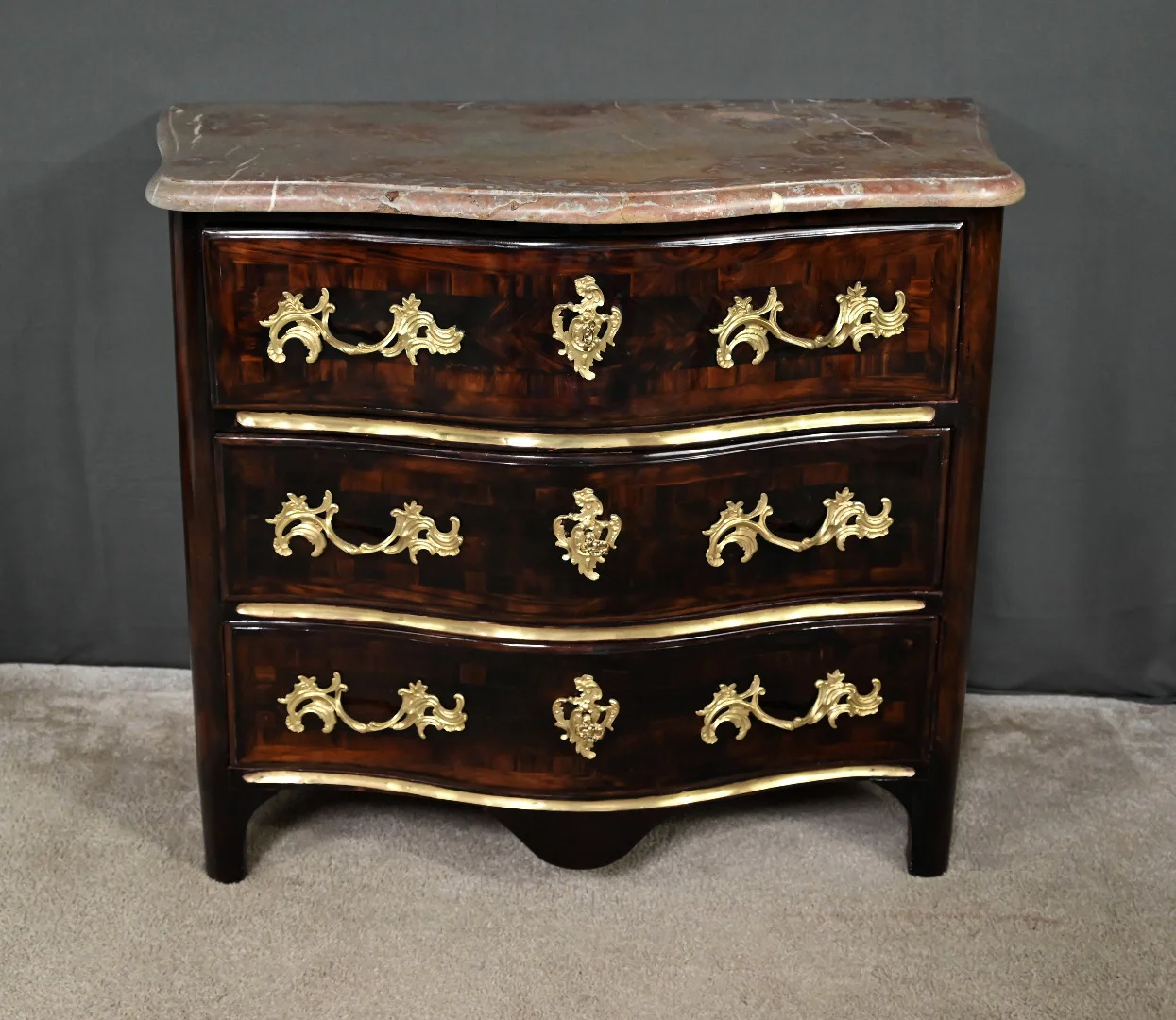 Commode en Marqueterie de Palissandre, époque Louis XIV – Début XVIIIe