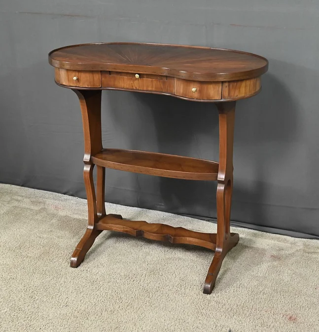 KIDNEY TABLE