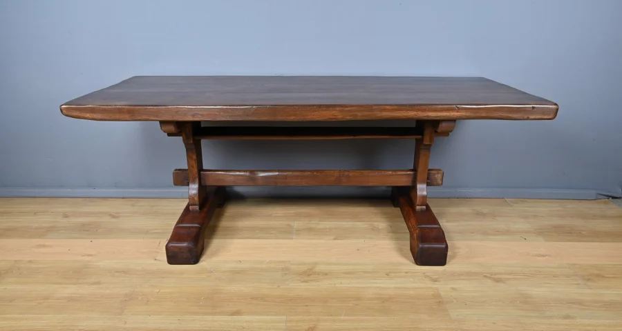 Table de Monastère en Chêne – 1re partie XXe