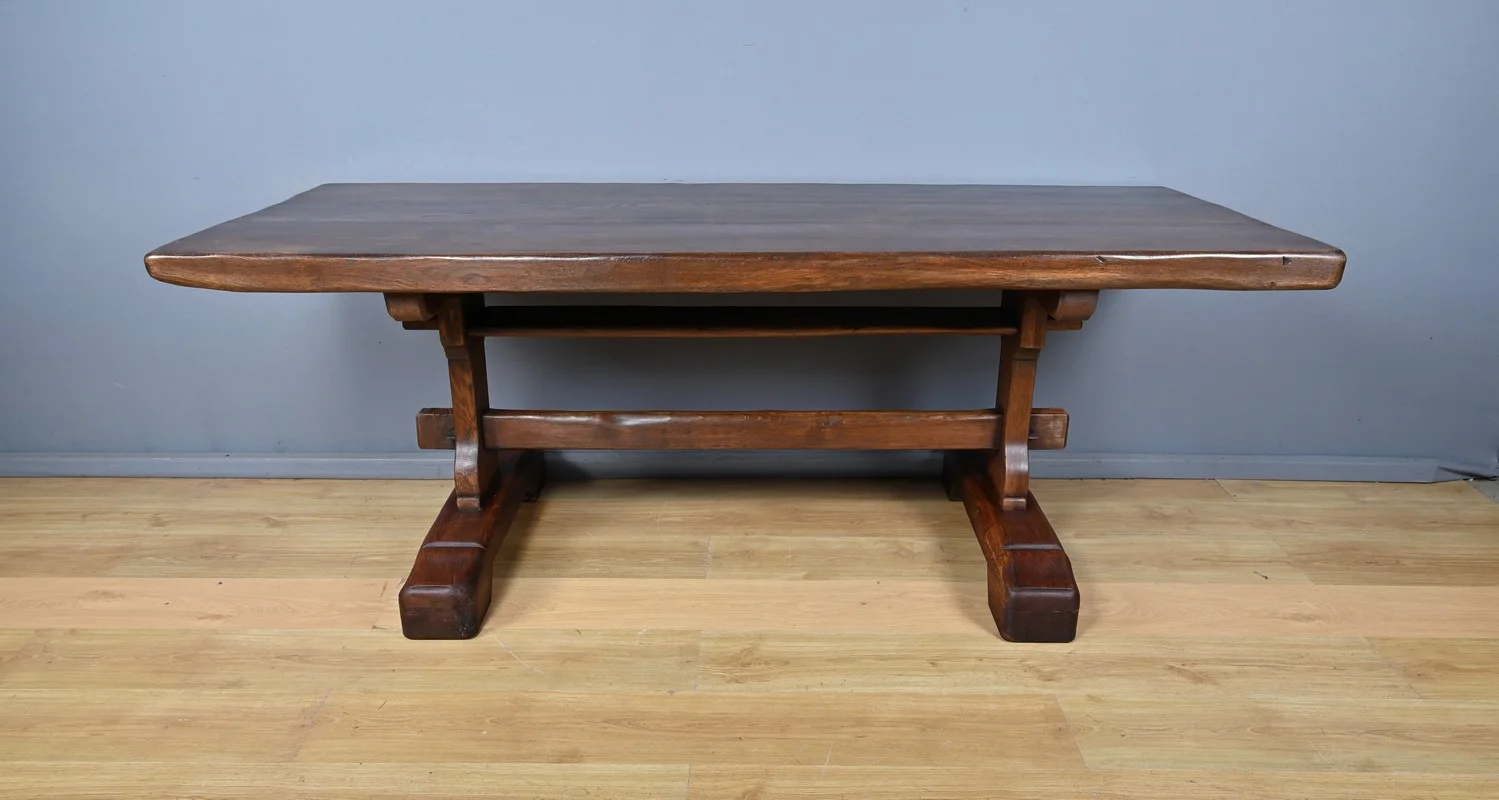 Table de Monastère en Chêne – 1re partie XXe