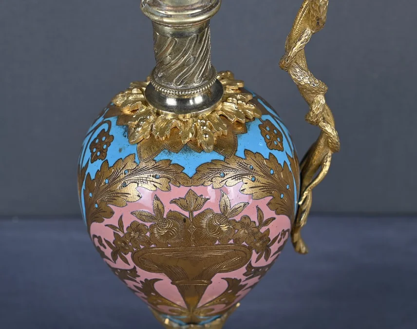 Paire d’Aiguières en Bronze & Émaux cloisonnés, époque Napoléon III – Milieu XIXe