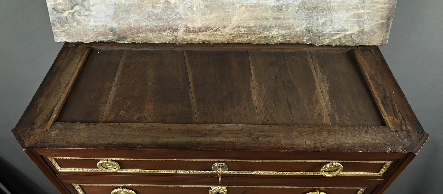Semainier en placage d’Acajou, époque Louis XVI – Fin XVIIIe