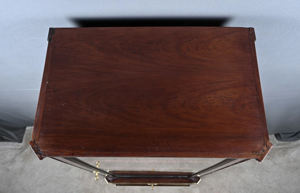 Petit Meuble Vitrine en Acajou, style Louis XVI – Fin XIXe