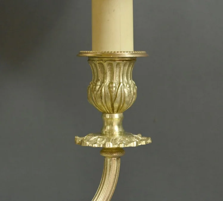 Grande Lampe Bouillotte en Bronze Doré, style Louis XVI – 1ère partie XXe