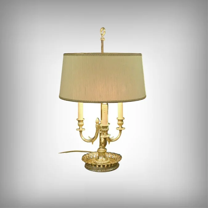 Grande Lampe Bouillotte en Bronze Doré, style Louis XVI – 1ère partie XXe