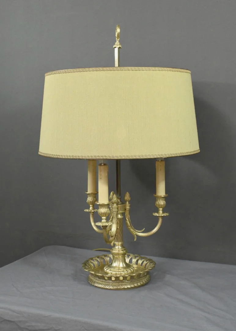 Grande Lampe Bouillotte en Bronze Doré, style Louis XVI – 1ère partie XXe