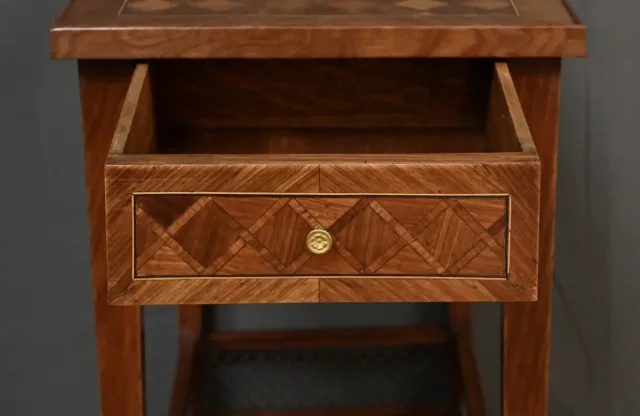 LOUIS XVI STYLE TABLE