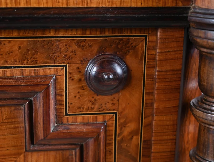 NAPOLEON III PERIOD CABINET