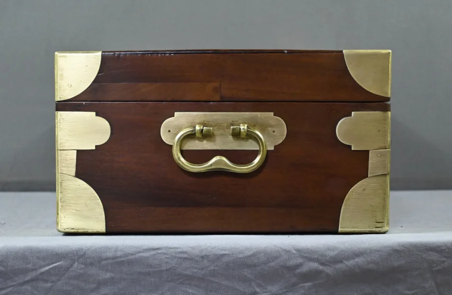 Coffret de Voyage en Acajou – Fin XIXe