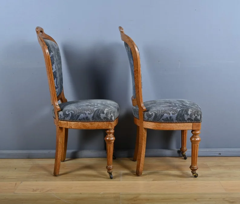 Paire de Chaises en Chêne, style Louis-Philippe – Milieu XXe