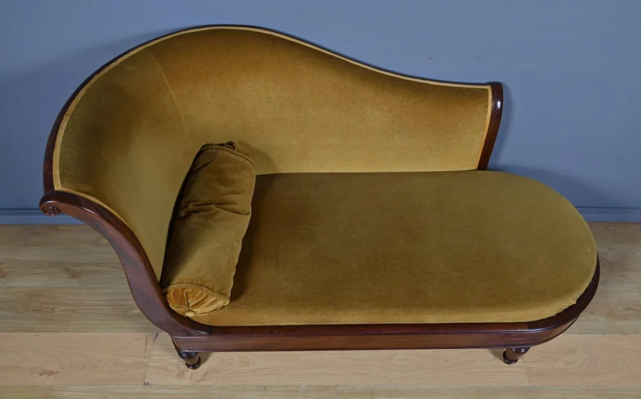 FRENCH RESTAURATION PERIOD CHAISE LONGUE