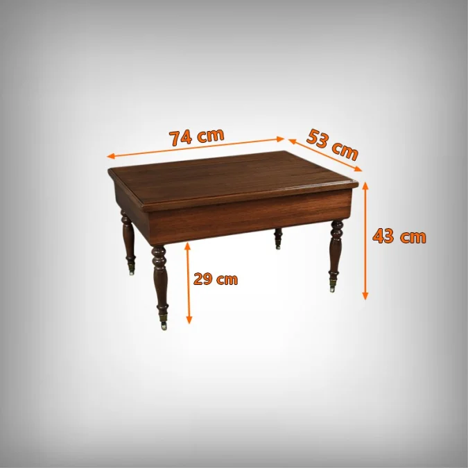 LOW TABLE ON CASTERS